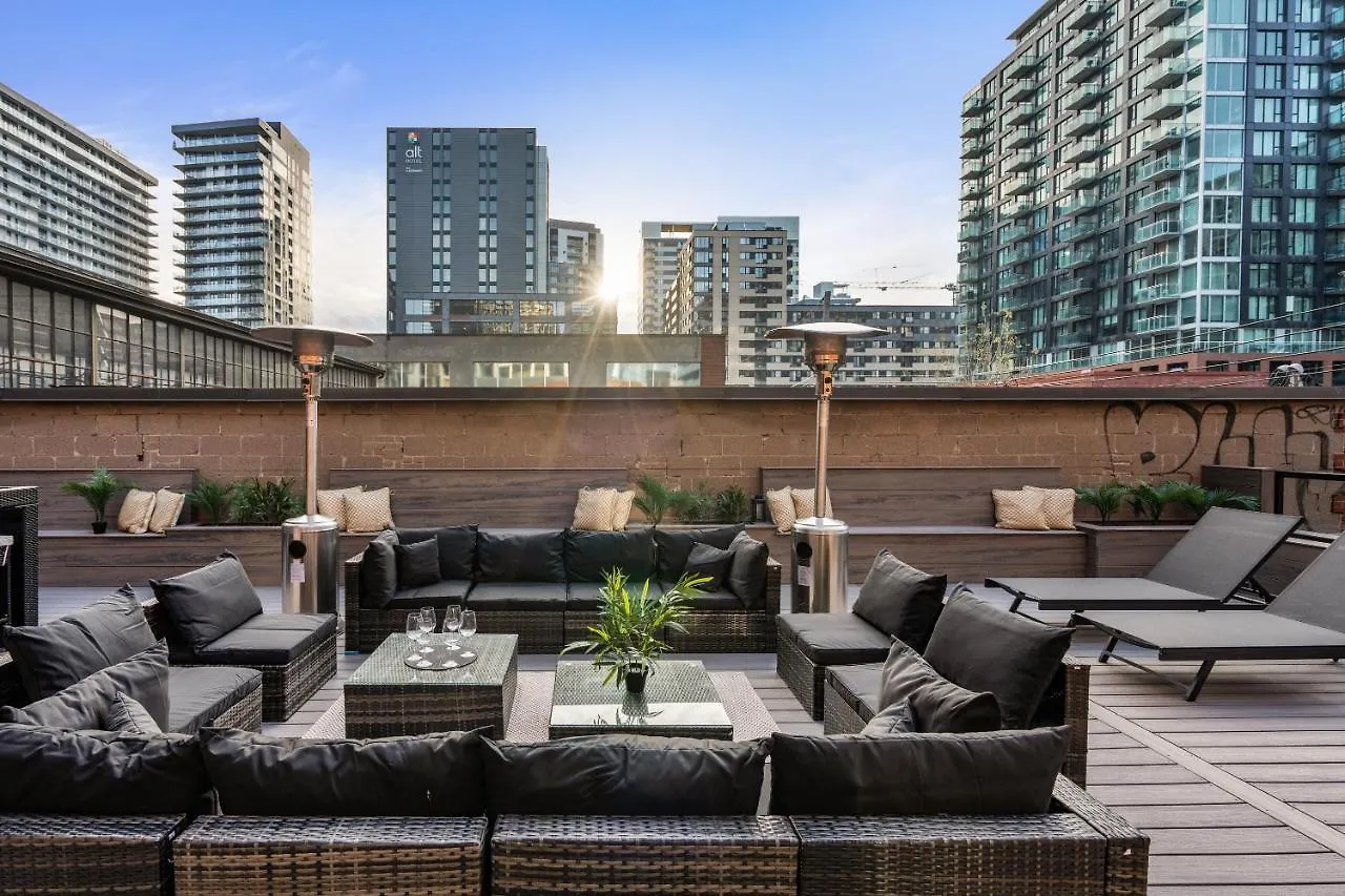 Apartment Hotel Young- Griffintown Montreal